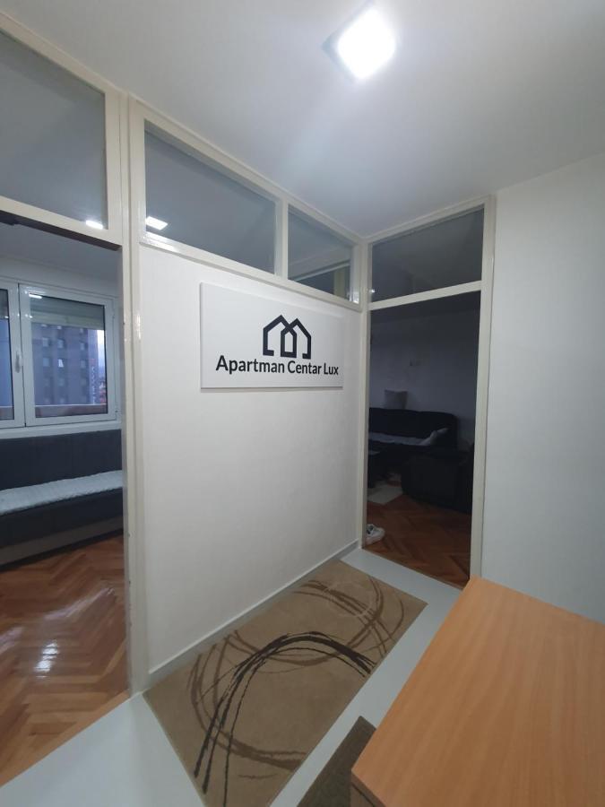 Apartman Centar Lux Pirot Kültér fotó