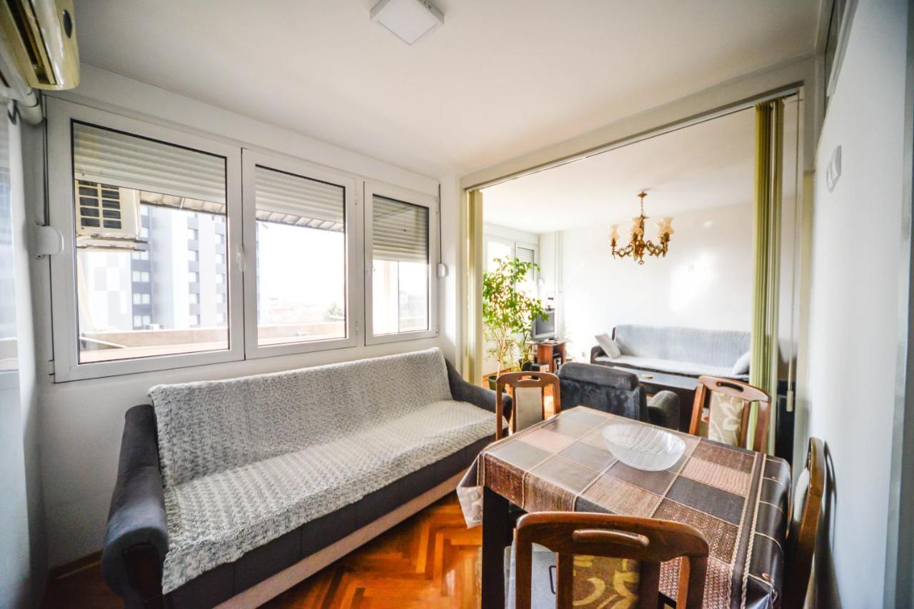 Apartman Centar Lux Pirot Kültér fotó